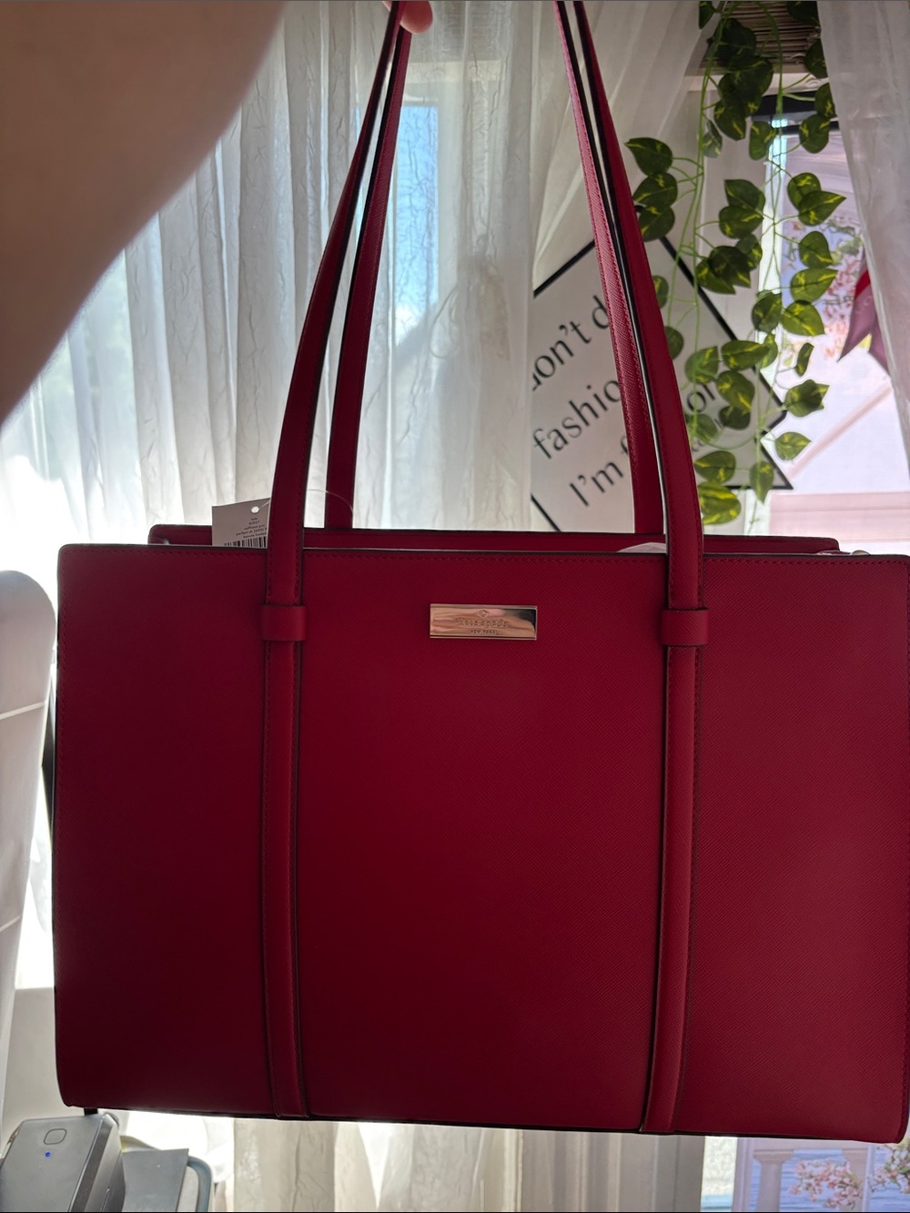 Kate Spade 🆕 Red saffiano pvc Kenzie Limited Handbag color perfect cherry